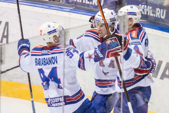 V úvodnom zápase nového ročníka Kontinentálnej hokejovej ligy triumf obhajcu z Petrohradu