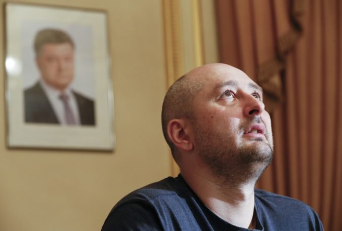 Muža, ktorý sa podieľal na plánovaní vraždy ruského novinára Babčenka, odsúdili