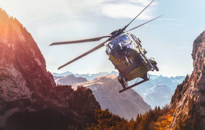 V nepálskych horách zmizol vrtuľník so siedmimi ľuďmi na palube