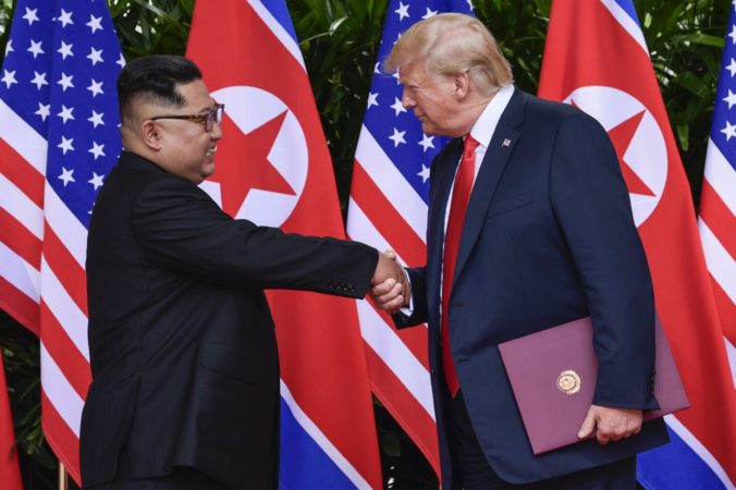 Severokórejský vodca poslal Trumpovi „veľmi srdečný“ list, žiada ho o ďalšie stretnutie