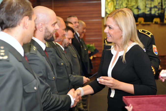 Foto: Ministerka vnútra Denisa Saková ocenila policajtov z celého Slovenska