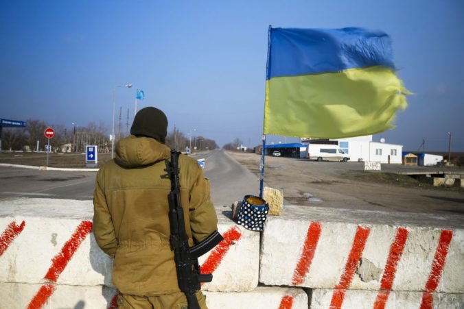 Únia predĺžila platnosť sankcií voči desiatkam Rusov, údajne podkopávajú nezávislosť Ukrajiny