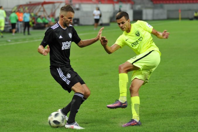 Slovan si vo Fortuna lige upevnil pozíciu lídra, Žilina a Trenčín triumfovali a Spartak prehral