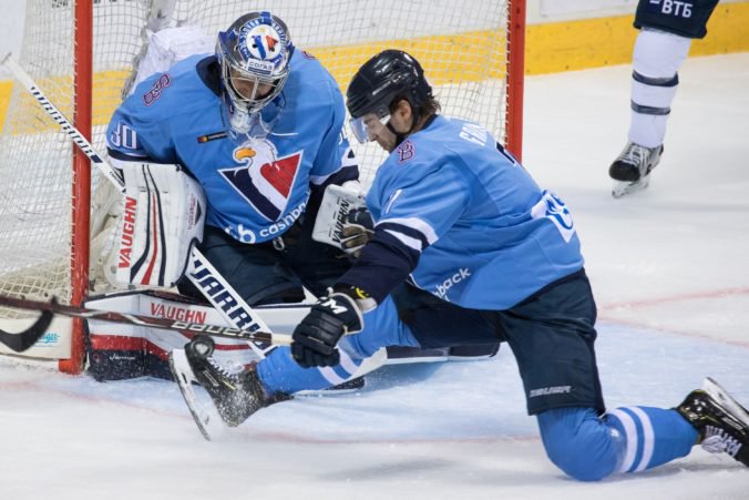Kontinentálna hokejová liga (KHL): Červená hviezda Kchun-lun – HC Slovan Bratislava (online)