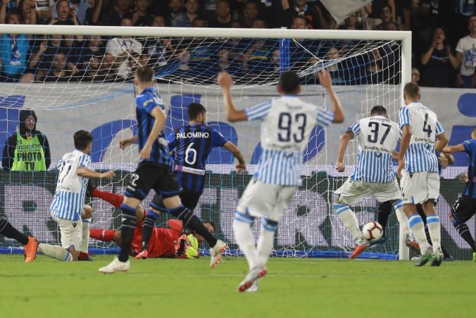 SPAL Ferrara v dohrávke Serie A zdolal Atalantu, dvojgólovým hrdinom bol Petagna