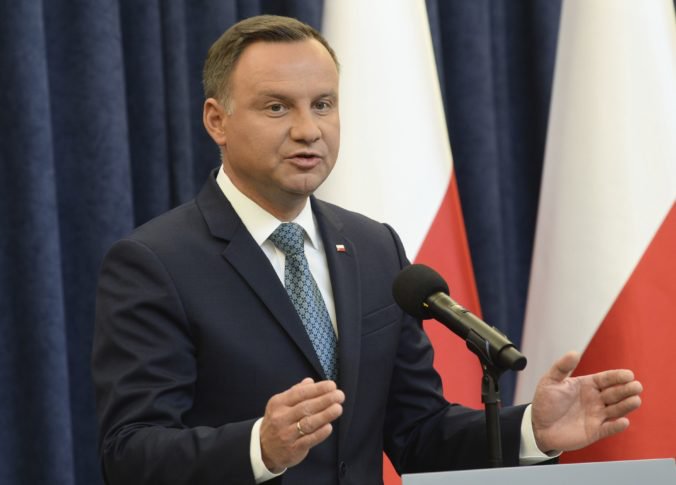 Duda chce novú americkú vojenskú základňu v Poľsku, Trumpovi núka dve miliardy dolárov