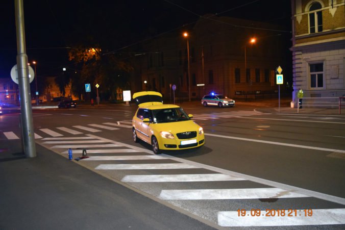 Foto: Vodič Fabie zrazil ženu na priechode pre chodcov