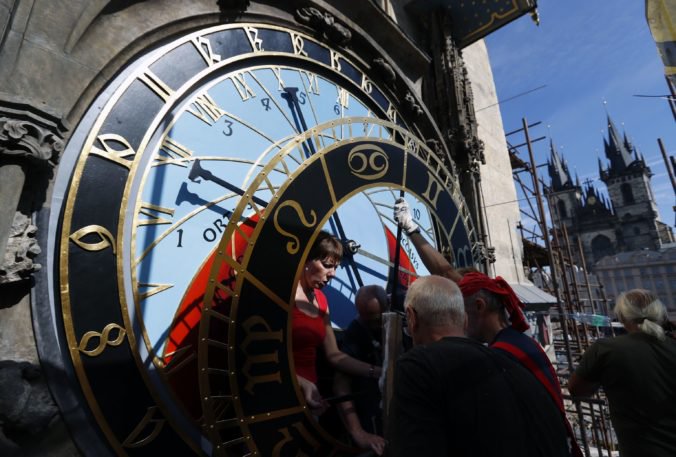 Staromestský orloj v Prahe opäť spustia, astronomické hodiny prešli kompletnou rekonštrukciou