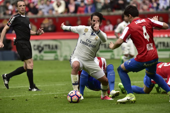 Isco musel podstúpiť operáciu, Realu Madrid zrejme pomôže až proti FC Barcelona v El Clásicu