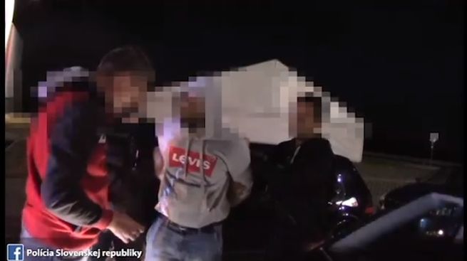 Video: Bachar chcel odsúdenému do košickej basy pašovať kokaín, chytili ho pri preberaní úplatku