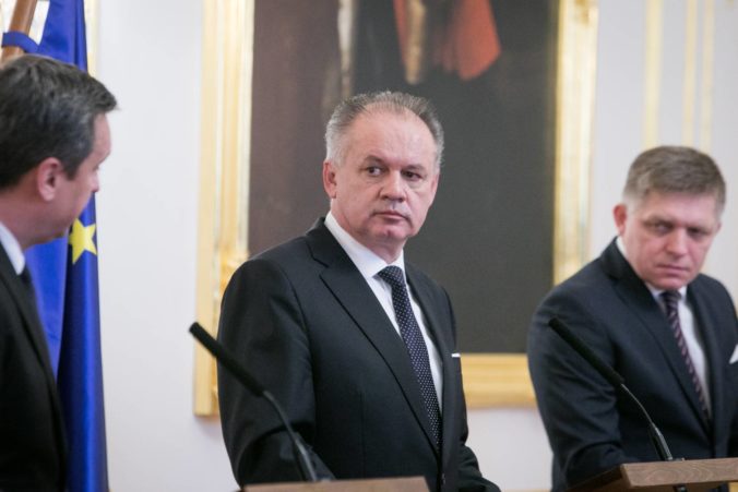 Slováci najviac dôverujú prezidentovi Kiskovi a premiérovi Pellegrinimu, Fico nie je v top 5