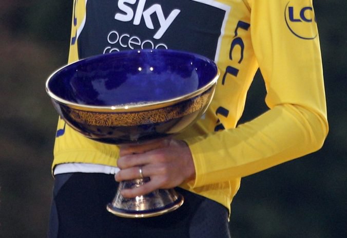 Geraintovi Thomasovi ukradli trofej za víťazstvo na Tour de France, zlodejom adresoval prosbu