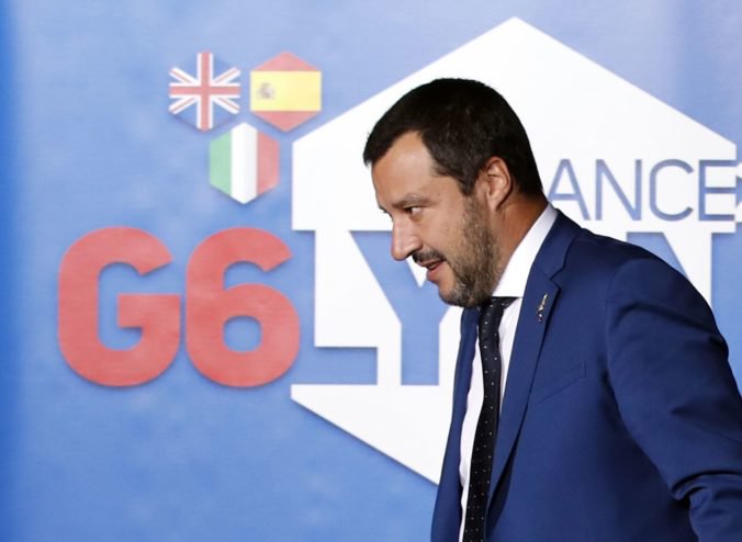 Nebudeme už utečeneckým táborom, vyhlásil taliansky minister vnútra Salvini