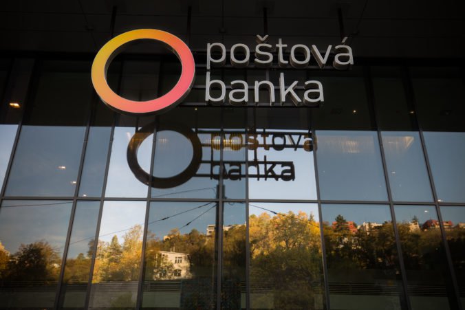 Poštová banka investovala milión eur do zvýšenia platov