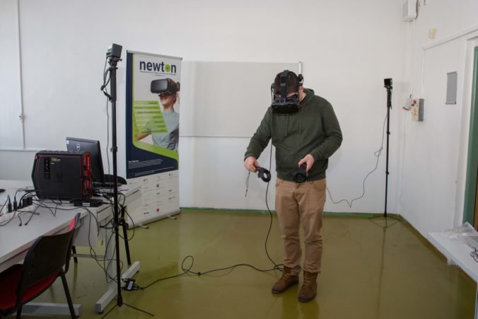 Slovenskí študenti sa môžu učiť vo virtuálnom laboratóriu