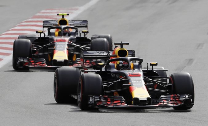 Vedenie F1 uvažuje o zmene formátu kvalifikácie, to sa však nepozdáva Verstappenovi a Brawnovi