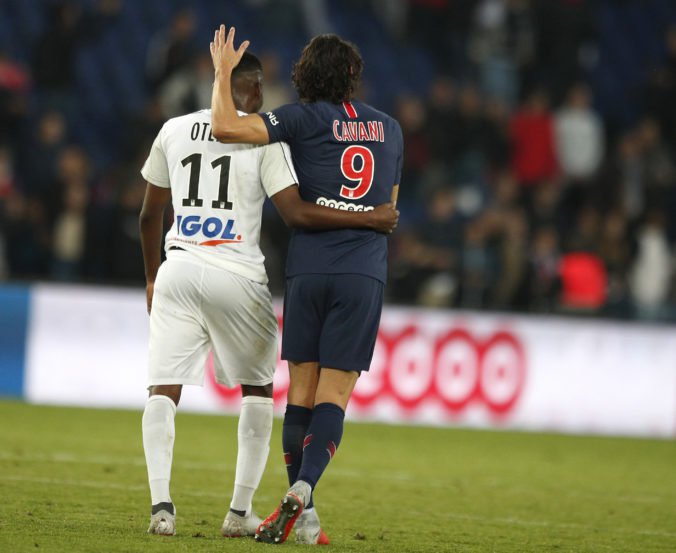 Video: Paríž St. Germain aj po 10. kole stopercentný, Amiensu dal päť gólov