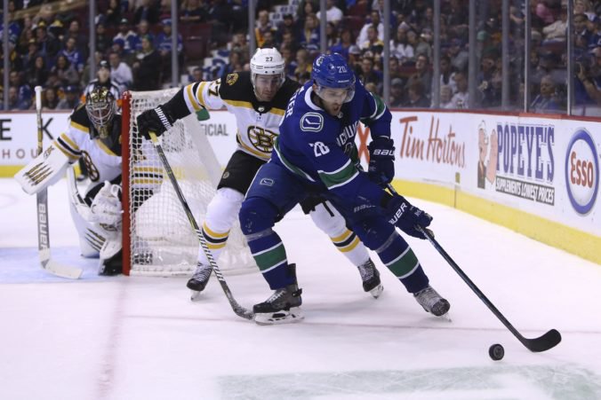 Video: Halákov Boston v NHL padol v predĺžení, Canadiens s Tatarom neudržali vedenie a prehrali