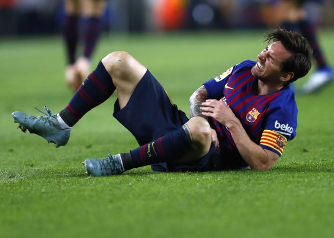 Video: Messiho zranenie v zápase La Ligy si žiada nútený oddych, vynechá aj prestížne El Clásico