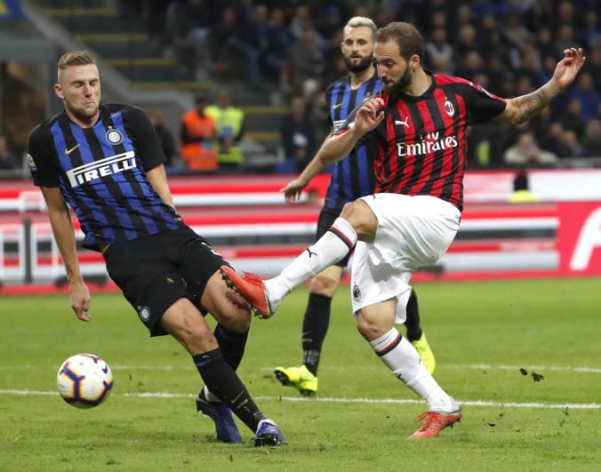 Video: Škriniarov Inter v derby porazil AC Miláno, „fialky“ nepotvrdili úlohu favorita
