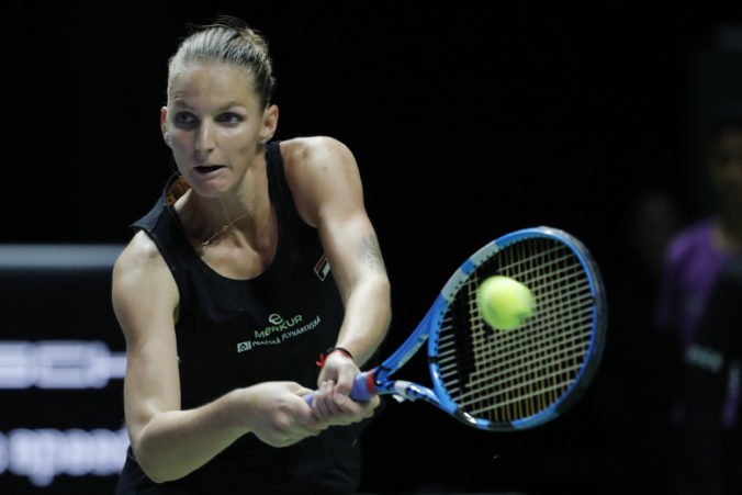 Video: V českom derby zvíťazila Plíšková, Svitolinová uspela v náročnom súboji na WTA Finals