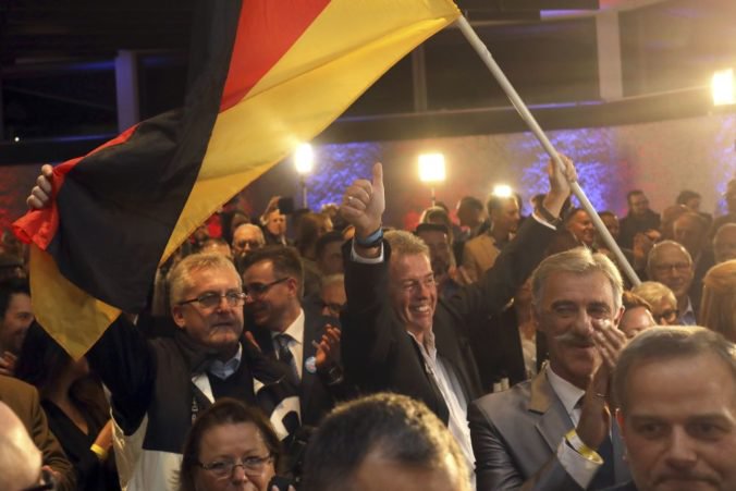 V Hesensku pravdepodobne vyhrala voľby Merkelovej CDU, jej podpora však výrazne klesla