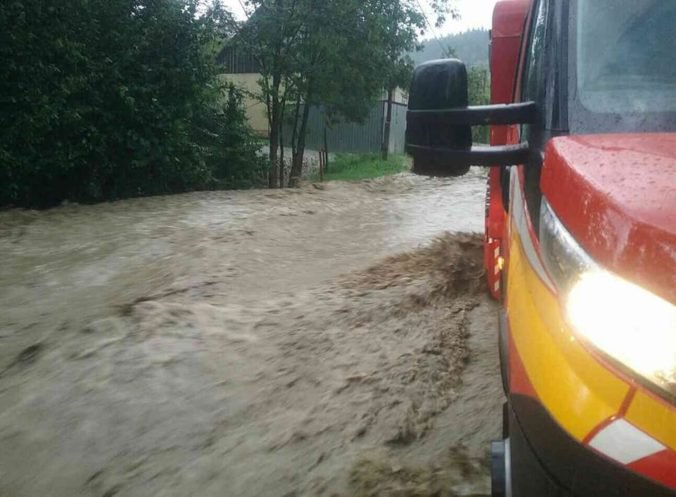 Dobrovoľní hasiči sú lepšie pripravení na povodne, ministerka Saková hovorí o ďalších plánoch