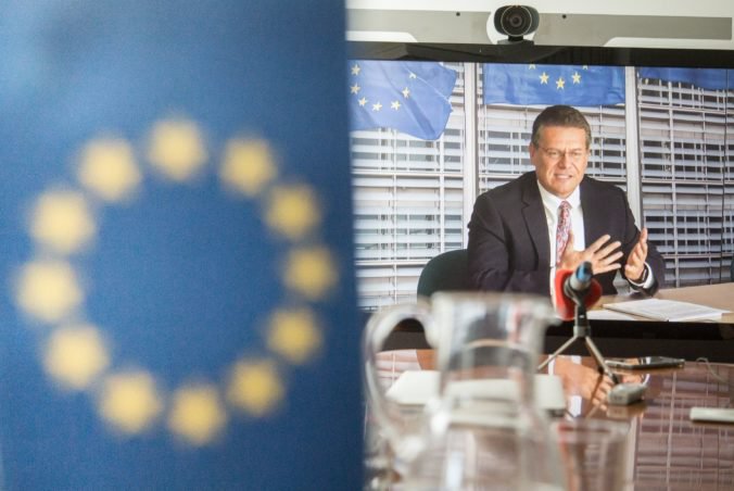 Šefčovič nebude kandidovať na post šéfa Európskej komisie, Stanišev jeho rozhodnutie ocenil