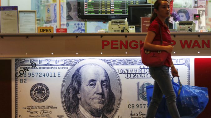 Dolár po kongresových voľbách v USA oslabil voči jenu aj euru
