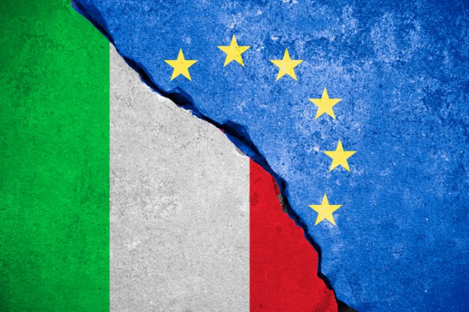 Taliansko z eurozóny neodíde a ani neprekročí plánovaný deficit rozpočtu, tvrdí jeho vicepremiér