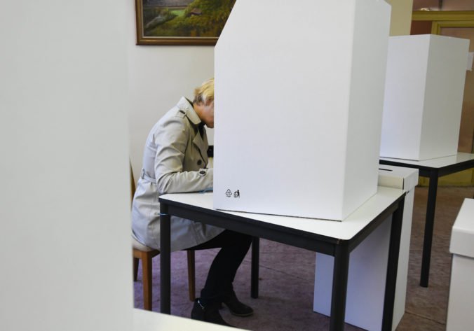 Ako voliť v komunálnych voľbách? Pozor, za vynesenie nepoužitých hlasovacích lístkov hrozí pokuta