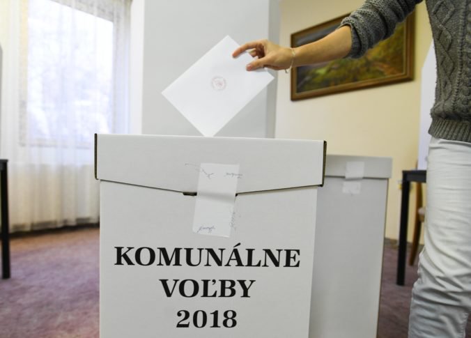 Vo Výčapoch-Opatovciach pri Nitre prvýkrát volili v komunálnych voľbách aj utečenci z Iraku