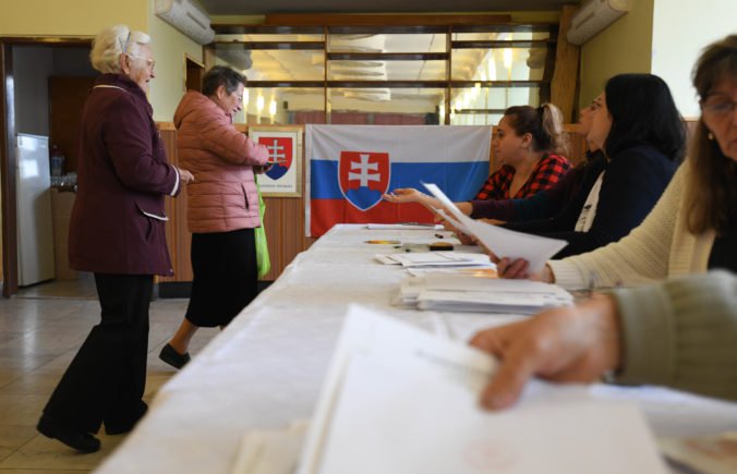 Porážku Smeru-SD označil Mesežnikov za trend, počet nezávislých kandidátov berie ako signál Porážku Smeru-SD označil Mesežnikov za trend, počet nezávislých kandidátov berie ako signál