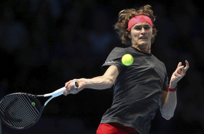 Alexander Zverev víťazne vstúpil do ATP Finals v Londýne, proti Čiličovi odohral dva tajbrejky