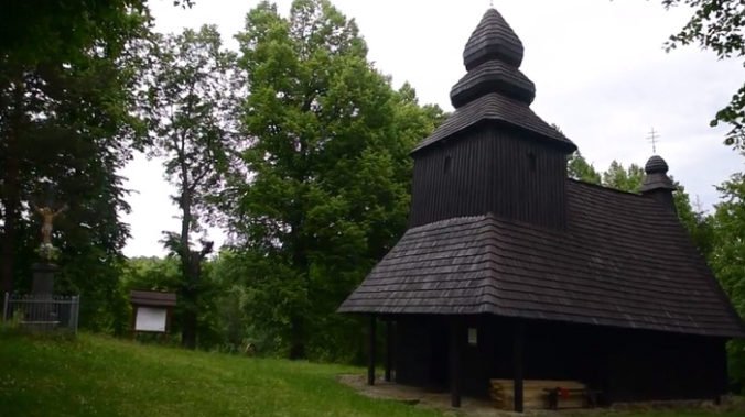 V Ruskej Bystrej investujú do turizmu, v drevenom kostole pribudol nový audiosprievodca