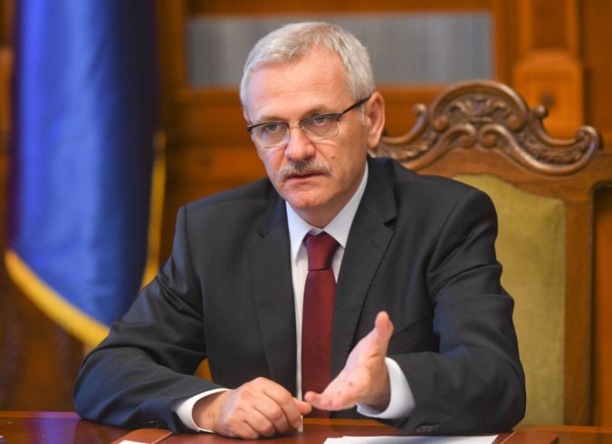 Predseda vládnucej strany v Rumunsku vyhodil šiestich ministrov, ďalší odstúpil sám