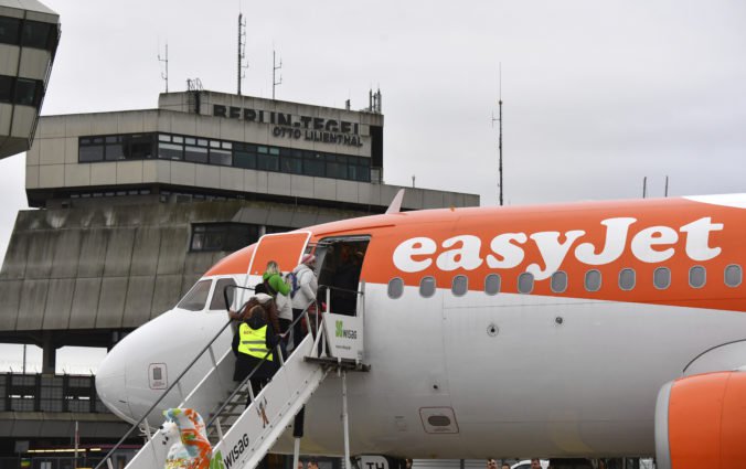 Zisk spoločnosti EasyJet stúpol, obavy z brexitu neodradili pasažierov od rezervácií