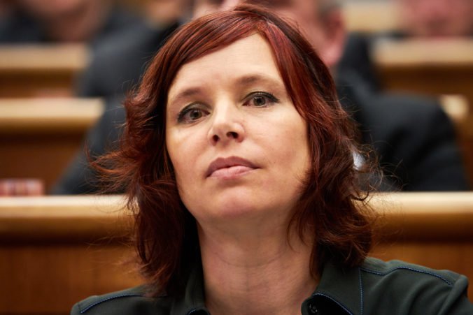 Veronika Remišová upozorňuje, že Ministerstvo školstva pokračuje v neférových a diskriminačných eurofondových praktikách