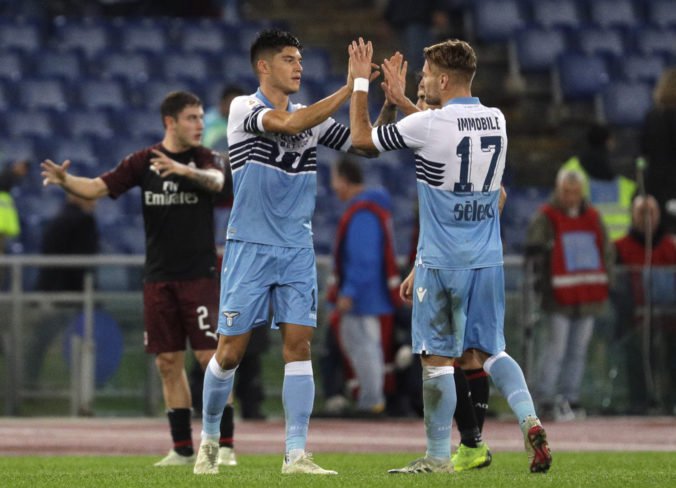 Video: Lazio Rím remízovalo s AC Miláno, Janovské derby bez víťaza