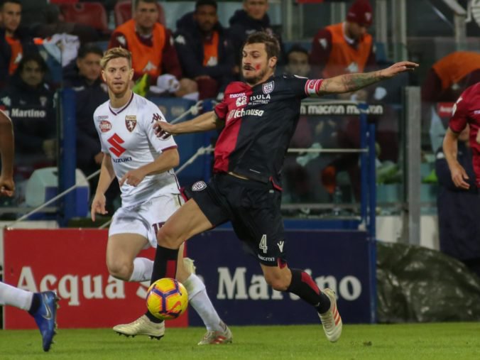 Video: FC Turín nestrelil ani gól, duel Serie A v Cagliari sa skončil nerozhodne