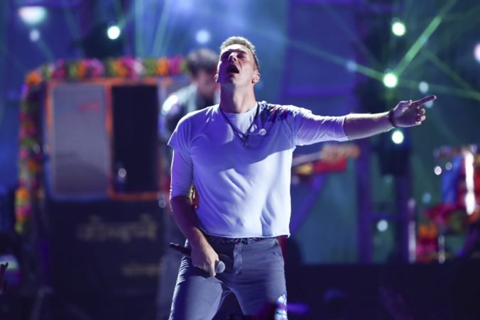 Kapela Coldplay zverejnila skladbu E-Lo, ale pod novým projektom Los Unidades