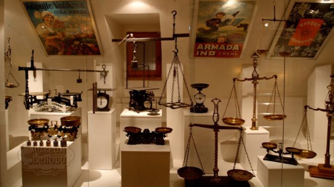 Múzeum obchodu v Bratislave už 10 rokov prináša okrem tradičnej historickej výstavy aj hudbu