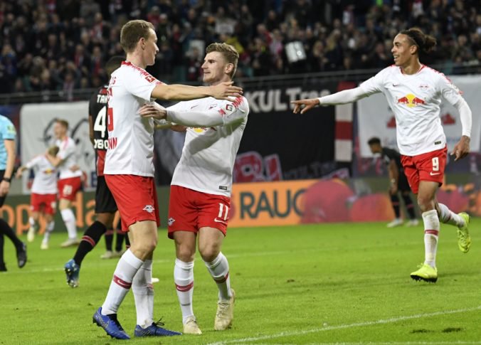 Video: Werner dvomi gólmi zostrelil Mönchengladbach, Frankfurt podľahol Wolfsburgu