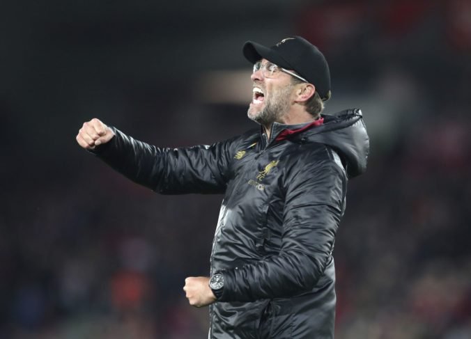 Video: Tréner Klopp oslávil víťazný gól proti Evertonu, zrejme mu hrozí trest od anglickej FA