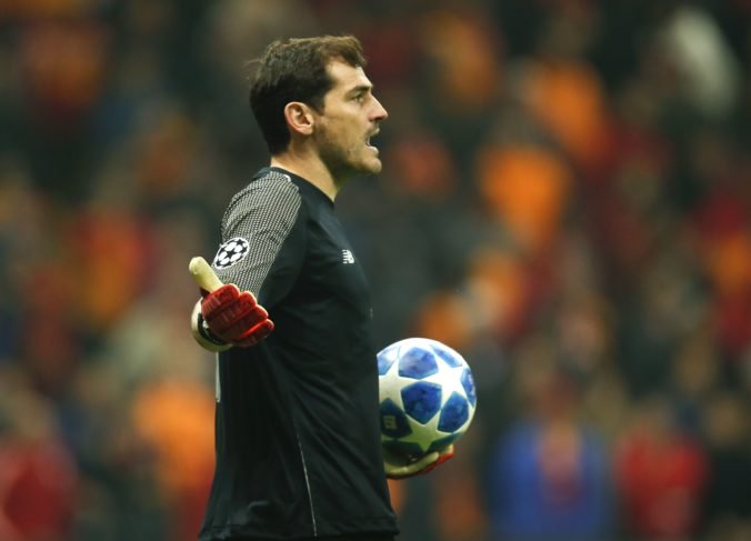Video: Brankár Casillas dosiahol v Lige majstrov významný míľnik a napodobnil Ronalda