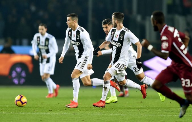Video: Penalta rozhodla o výhre Škriniarovho Interu, ako aj gól Cristiana Ronalda v turínskom derby