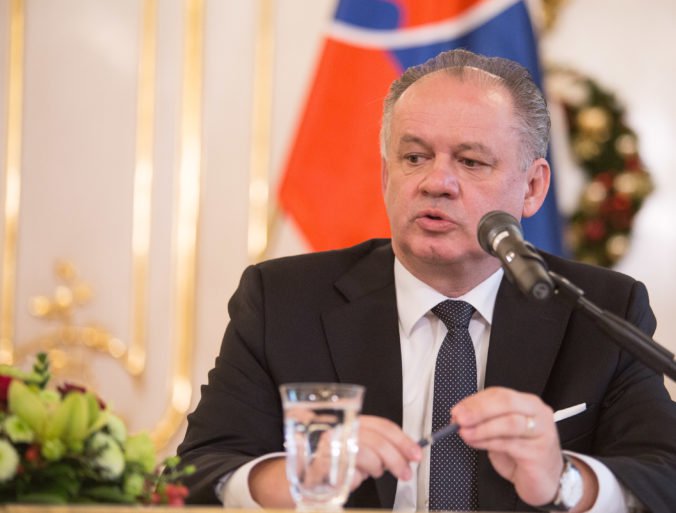 Minister Lajčák svoju demisiu stiahol a vec je uzavretá, povedal prezident Kiska