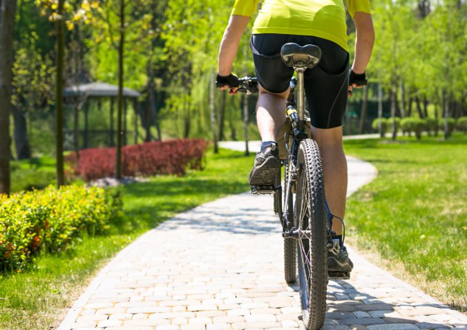 Trnavská nemocnica cyklochodník nechce, obáva sa kolízií sanitiek s cyklistami