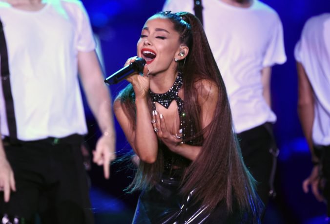 Speváčka Ariana Grande plánuje špeciálny koncert v Manchestri