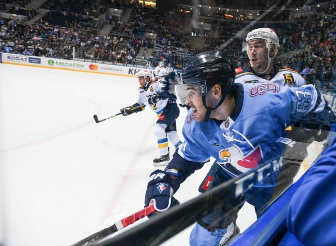 HC Slovan Bratislava po dvoch tretinách v Minsku viedol, ale nakoniec si pripísal 12. prehru za sebou